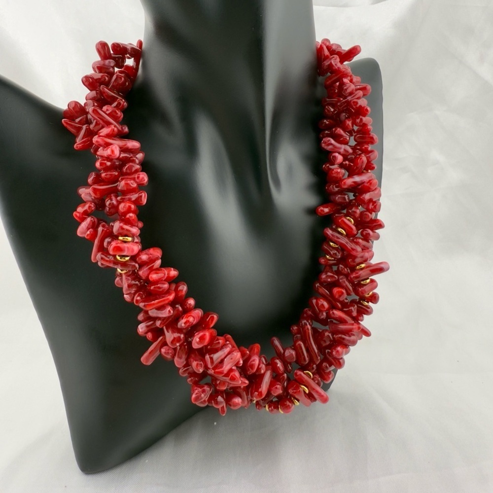 New Bohostyle Red Coral Necklace